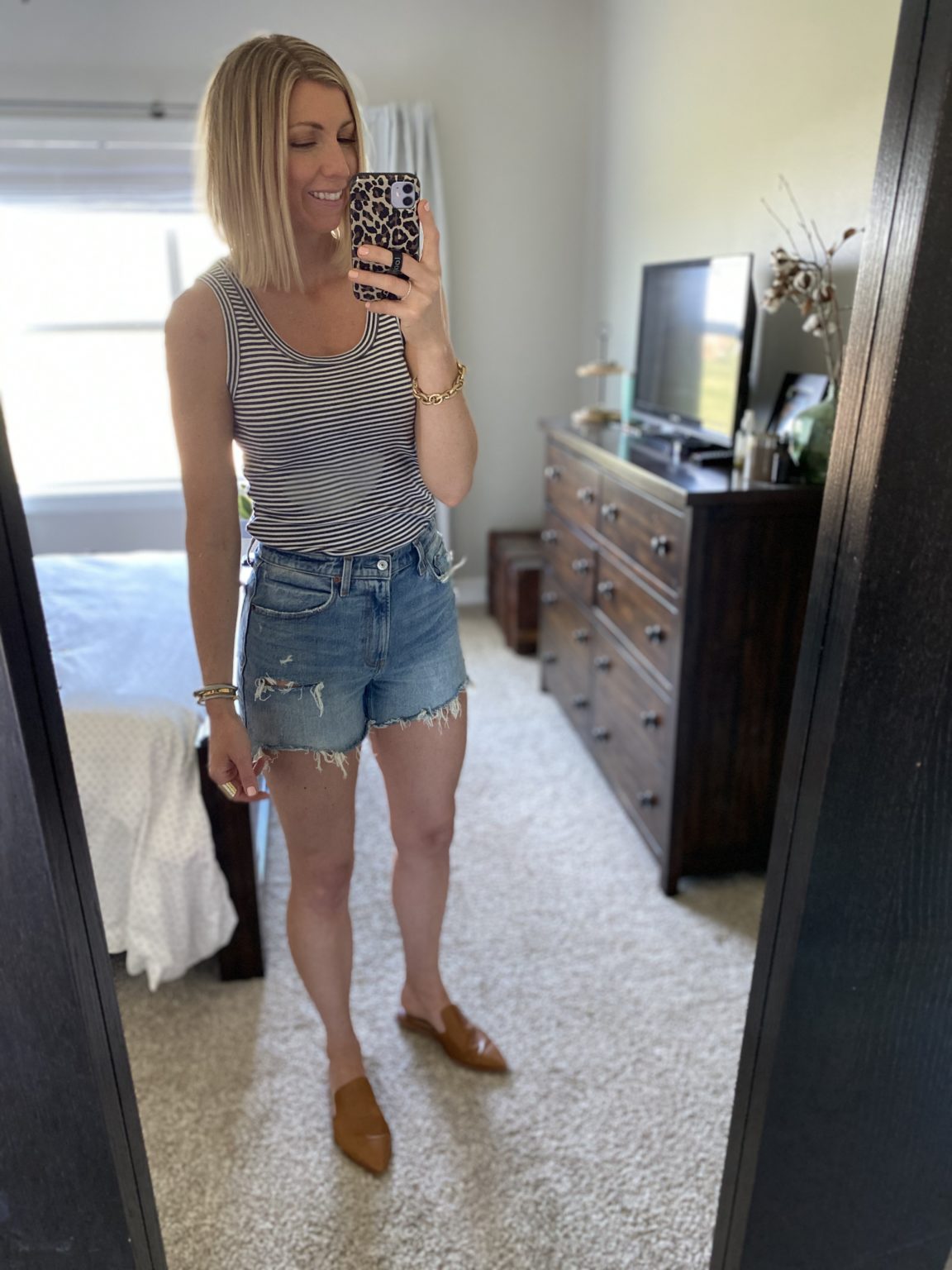 My Favorite Denim Shorts Guide - The Haute Homemaker