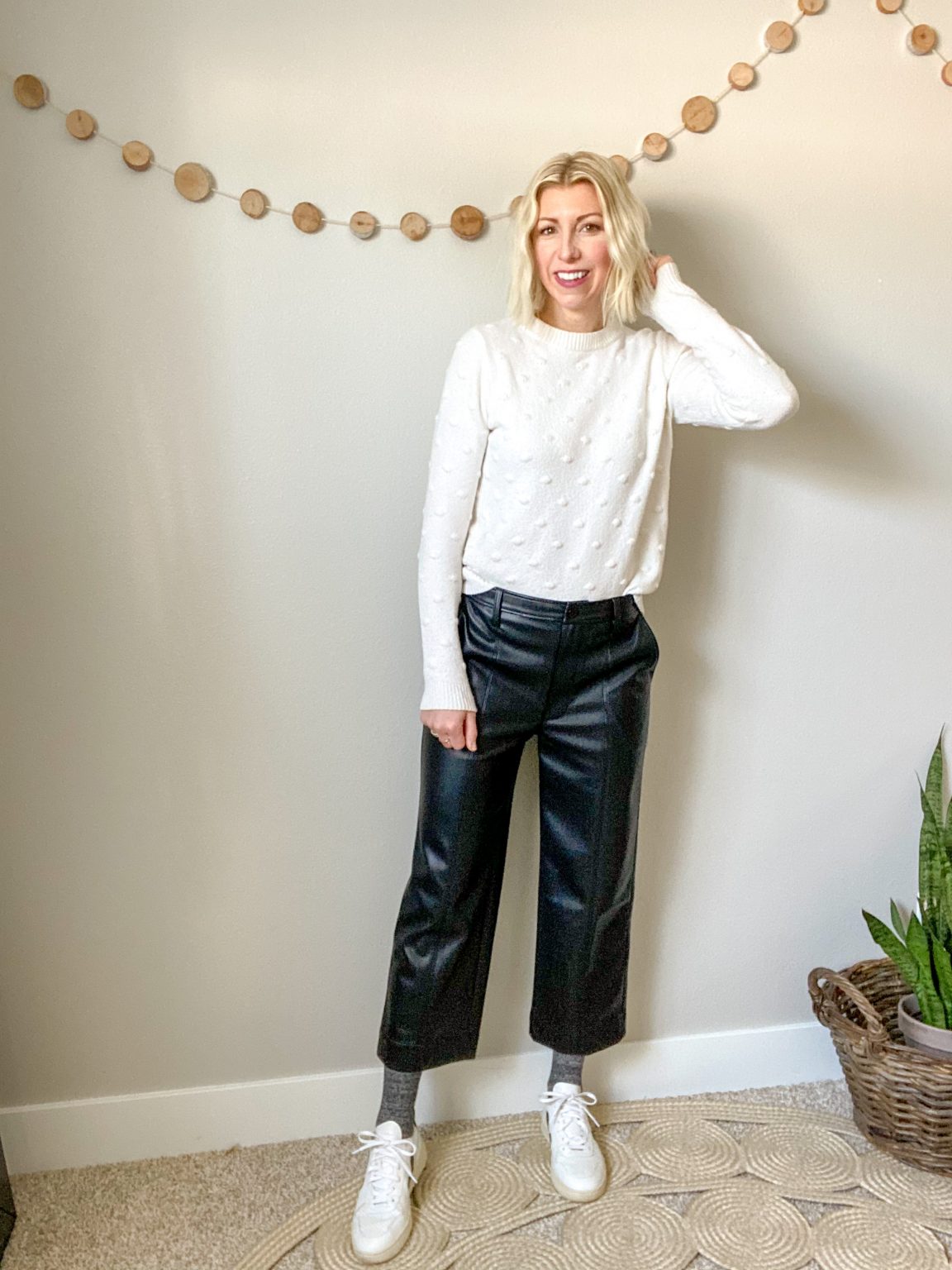 How To Wear Socks with Cropped Pants - The Haute Homemaker